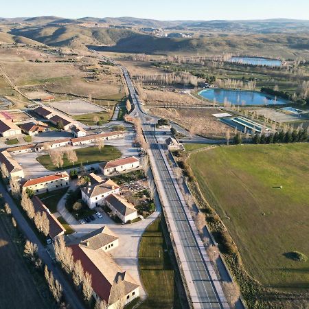 Vettonia Hotell Ávila Exteriör bild